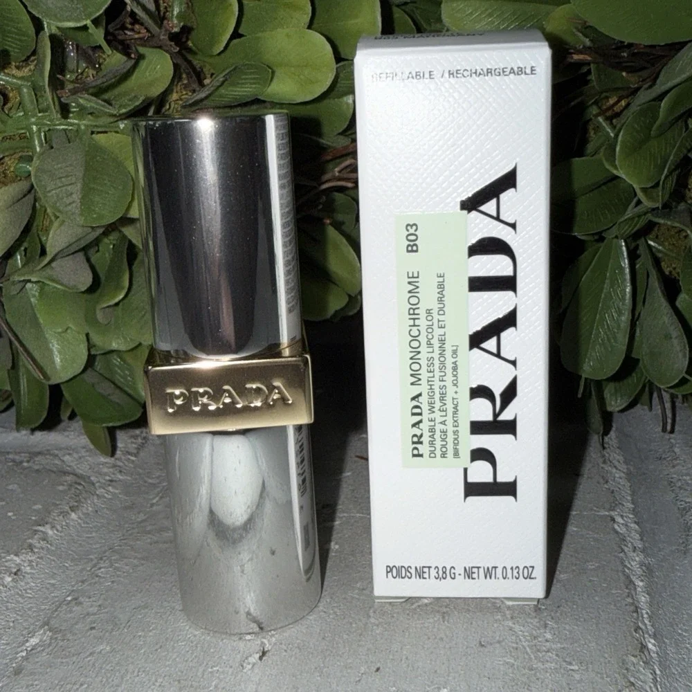 PRADA Monochrome Hyper Matte Refillable Lipstick Stick Mahogany B03 0.13oz